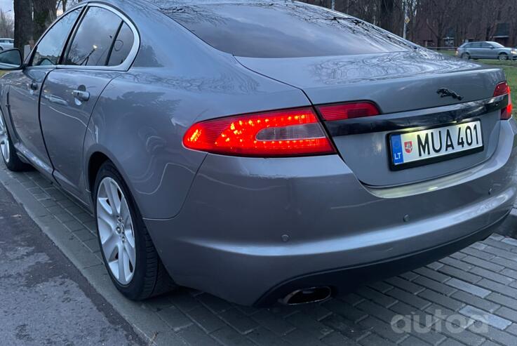 Jaguar XF X250 R Sedan 4-doors