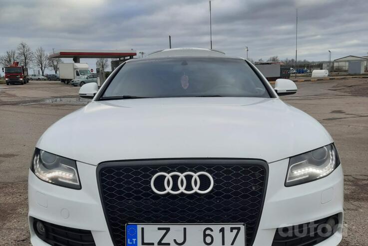 Audi A4 B8/8K Sedan 4-doors