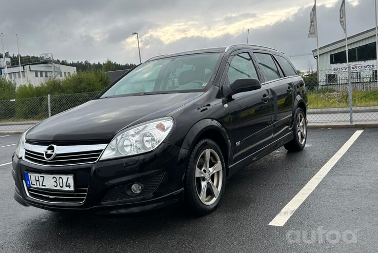 Opel Astra H [restyling]