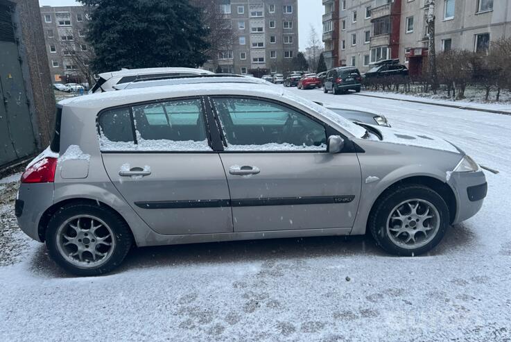 Renault Megane 2 generation Hatchback 5-doors