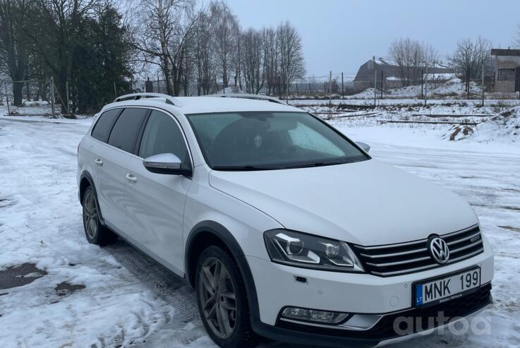 Volkswagen Passat B7 Passat Alltrack (B7)