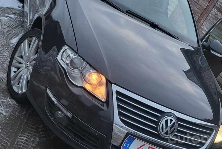 Volkswagen Passat B6 wagon 5-doors