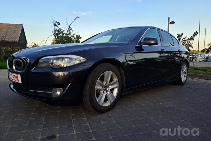 BMW 5 Series F07/F10/F11 Sedan