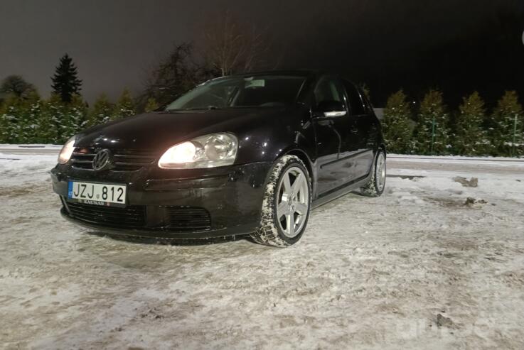 Volkswagen Golf 5 generation Hatchback 5-doors
