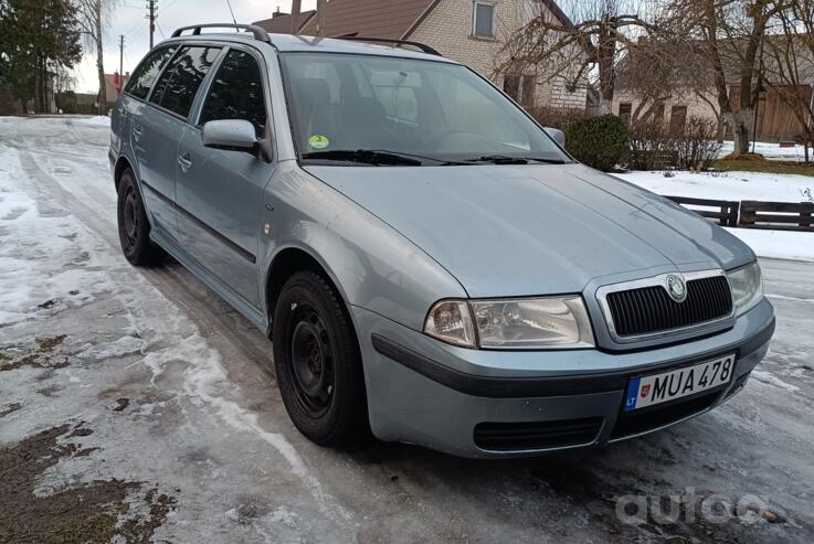Skoda Octavia 1 generation Combi wagon 5-doors