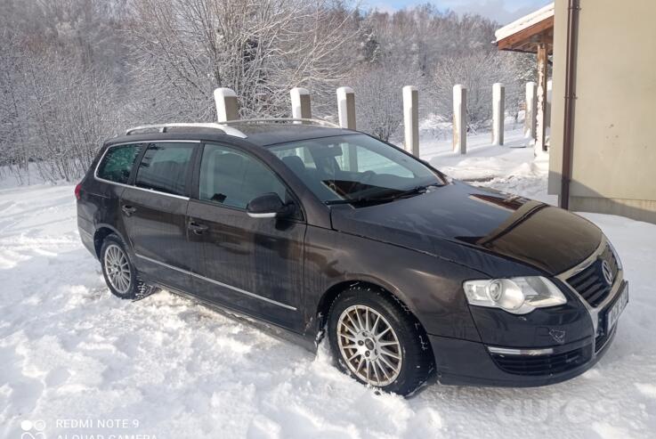 Volkswagen Passat B6 wagon 5-doors