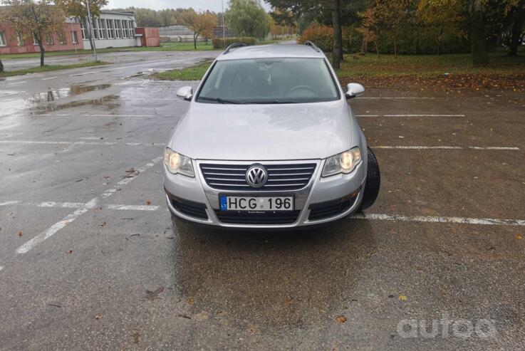 Volkswagen Passat B6 wagon 5-doors