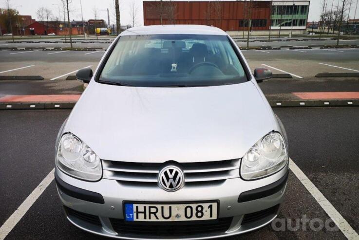 Volkswagen Golf 5 generation Hatchback 5-doors