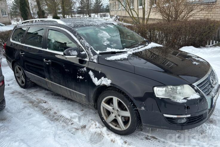 Volkswagen Passat B6 wagon 5-doors