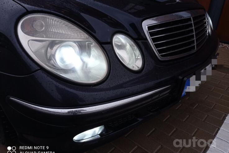 Mercedes-Benz E-Class W211 Sedan