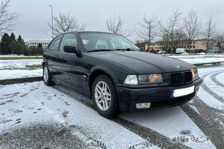 BMW 3 Series E36 Compact hatchback