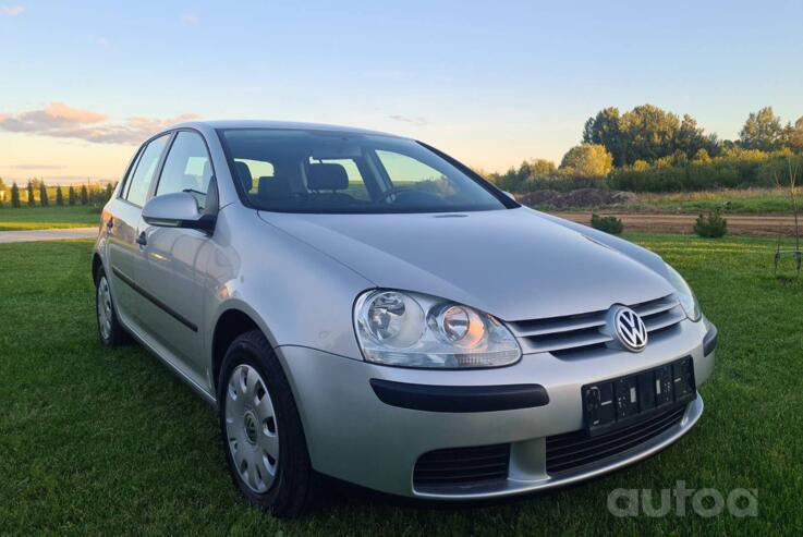 Volkswagen Golf 5 generation Hatchback 5-doors