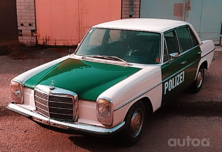 Mercedes-Benz W115 1 generation