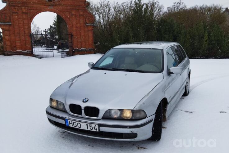 BMW 5 Series E39 Touring wagon