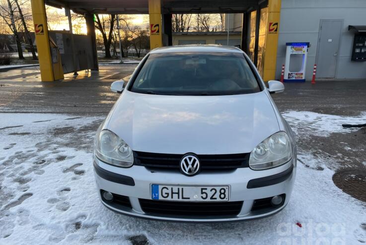 Volkswagen Golf 5 generation Hatchback 5-doors