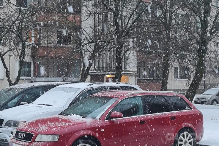 Audi A4 B6 Avant wagon 5-doors