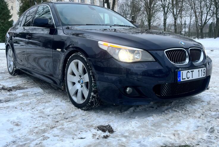 BMW 5 Series E60/E61 Sedan