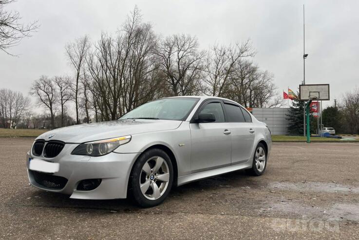 BMW 5 Series E60/E61 Sedan