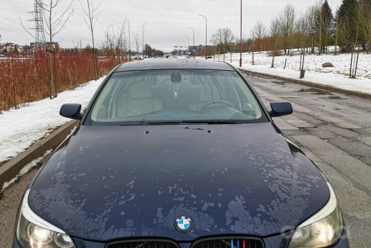 BMW 5 Series E60/E61 Touring wagon