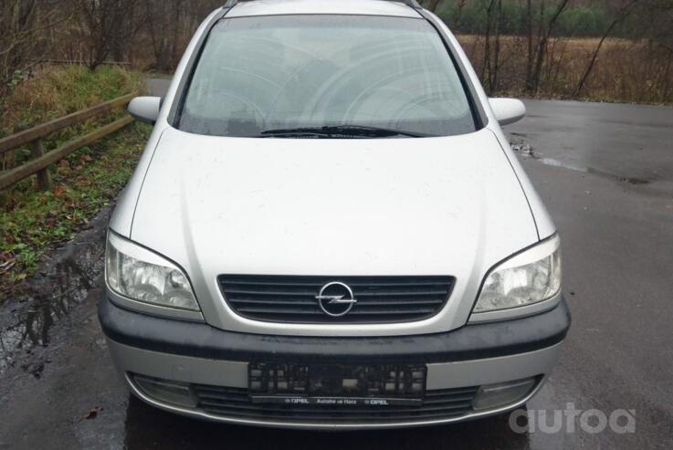Opel Zafira A Minivan 5-doors