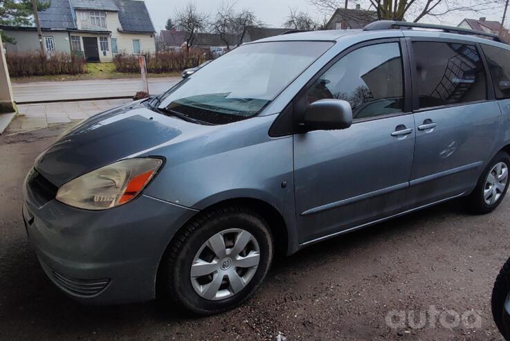 Toyota Sienna 2 generation [restyling] Minivan