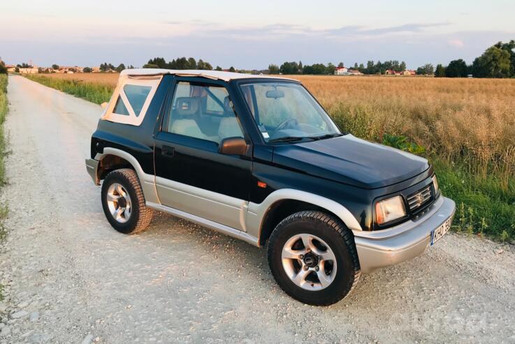 Suzuki Vitara 1 generation