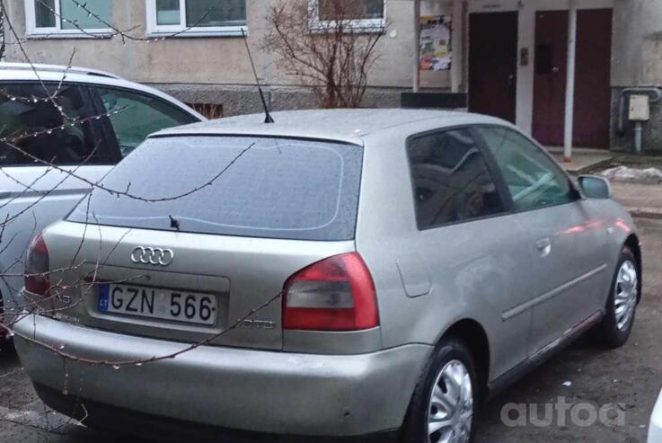 Audi A3 8L [restyling] Hatchback
