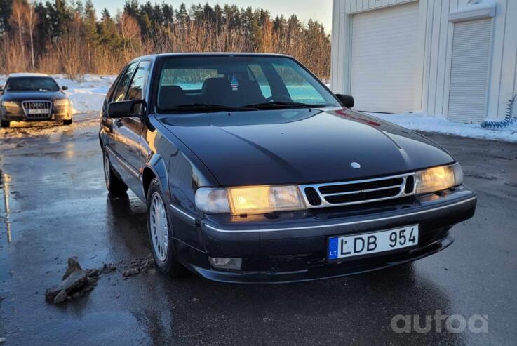 Saab 9000 2 generation Liftback