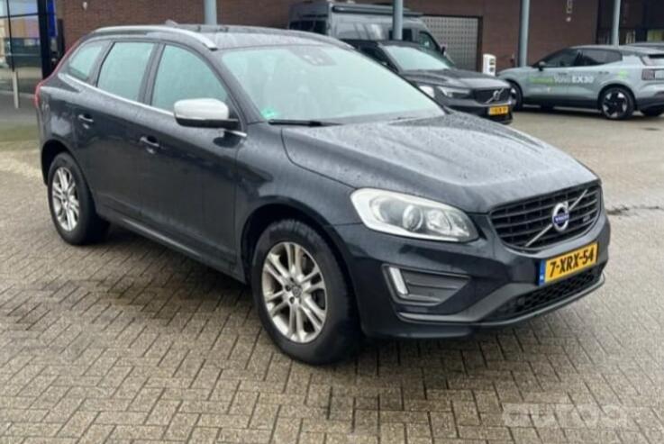Volvo XC60 1 generation [restyling] Crossover