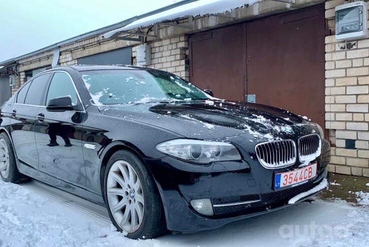 BMW 5 Series F07/F10/F11 Sedan