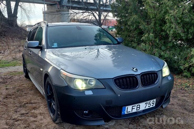 BMW 5 Series E60/E61 Touring wagon