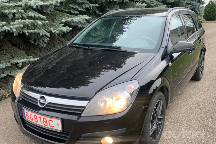 Opel Astra H [restyling]