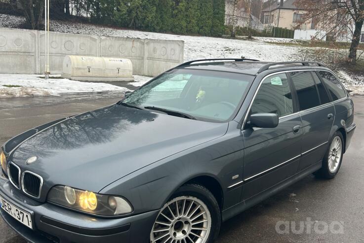 BMW 5 Series E39 Touring wagon