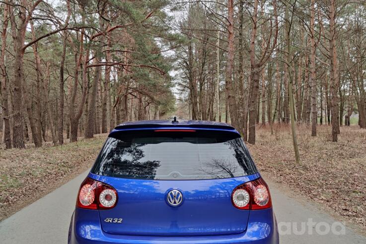 Volkswagen Golf R32 5 generation