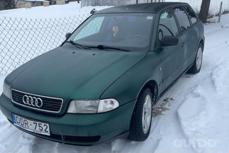 Audi A4 B5 Avant wagon 5-doors
