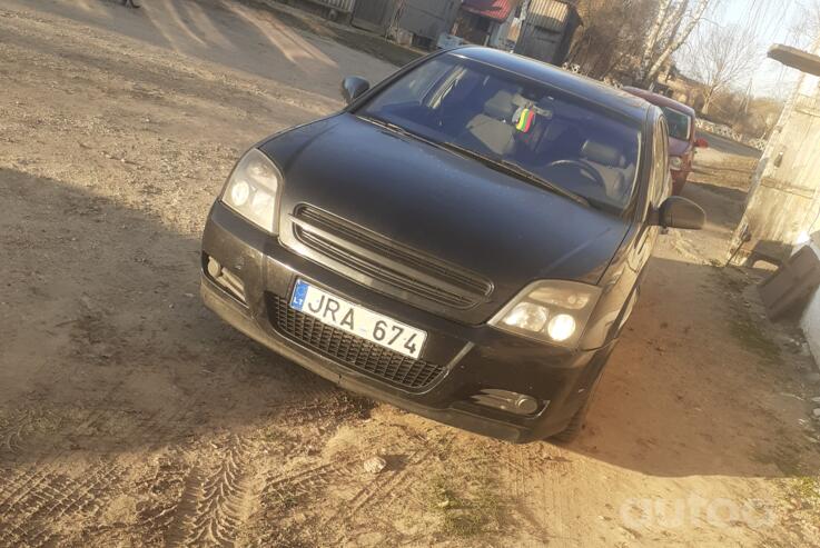 Opel Vectra C GTS hatchback