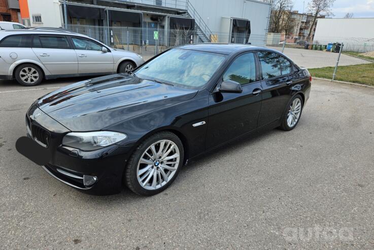 BMW 5 Series F07/F10/F11 Sedan