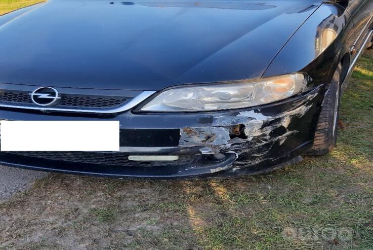 Opel Vectra B [restyling] Sedan 4-doors