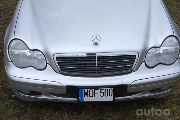Mercedes-Benz C-Class W203/S203/CL203 wagon 5-doors