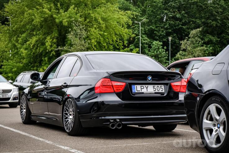 BMW 3 Series E90/E91/E92/E93 [restyling] Sedan