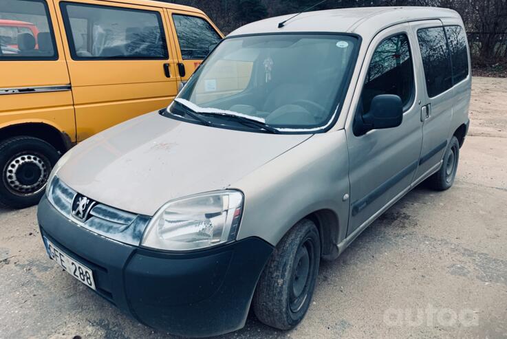 Citroen Berlingo 1 generation [restyling] First minivan