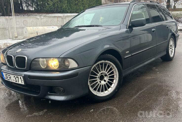 BMW 5 Series E39 Touring wagon