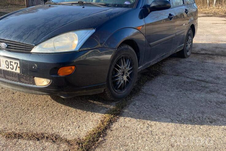 Ford Focus 1 generation wagon 5-doors