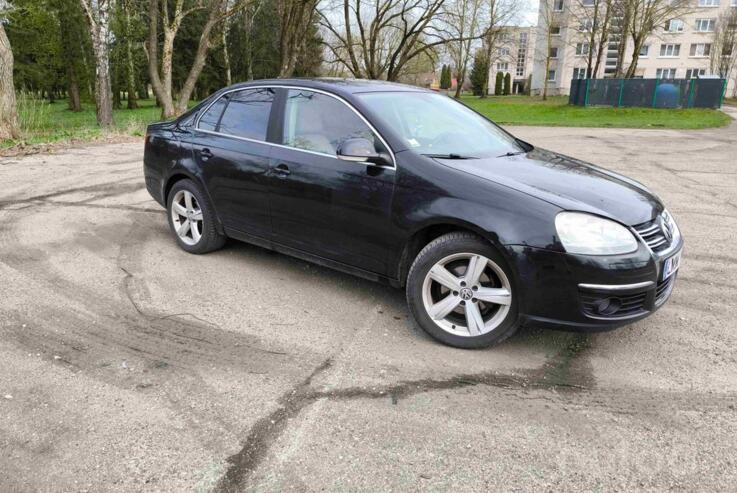 Volkswagen Jetta 5 generation Sedan 4-doors