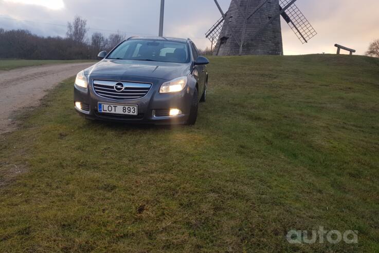 Opel Insignia A Sports Tourer wagon 5-doors