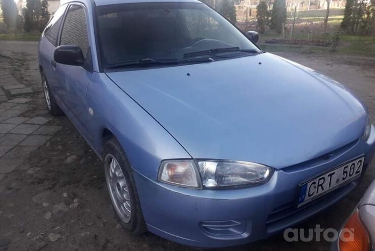 Mitsubishi Colt 5 generation