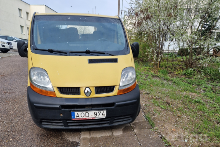 Renault Trafic 2 generation Minivan