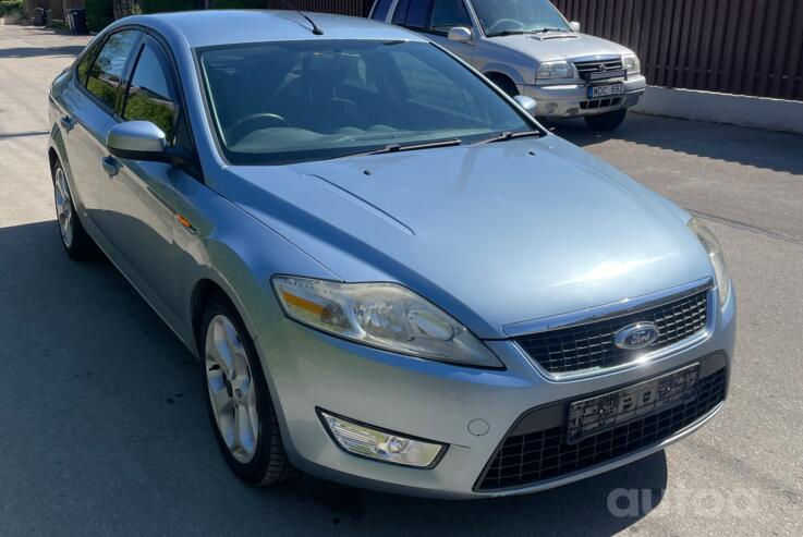 Ford Mondeo 4 generation Liftback