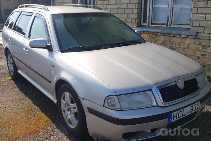 Skoda Octavia 1 generation [restyling] Combi wagon 5-doors