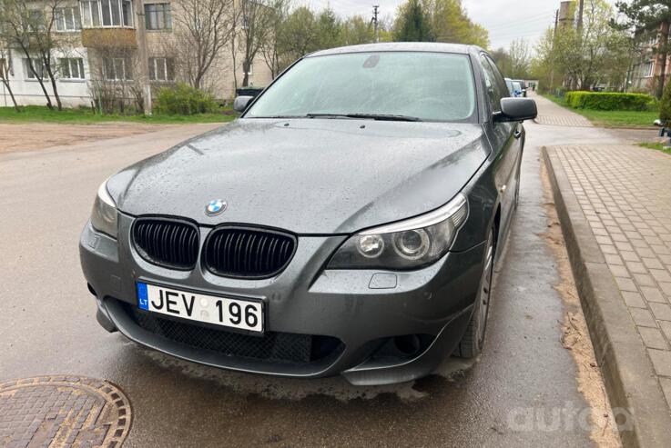 BMW 5 Series E60/E61 Sedan